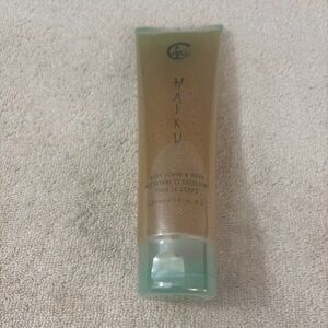 Haiku Exfoliating Body Wash Scrub New Sealed 6.7 Fl oz From AVON